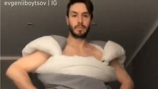 Fashion is sometimes just that simple.