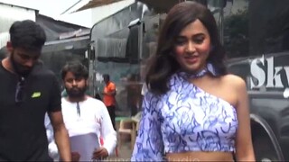 Tejasswi Prakash 😍 🥰 😘 New Hairstyle 👩‍🦰 At Naagin 6 🐍 Set #Shorts