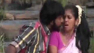 Anjali nair hot Lip lock making vidio (shooting )