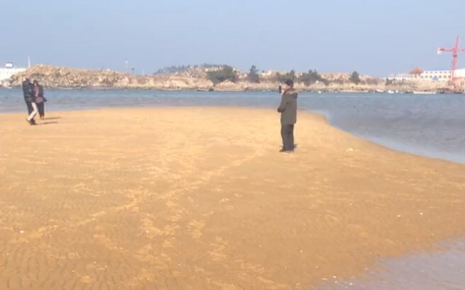 Teman-teman dari daratan, inilah kecepatan pasang surut laut