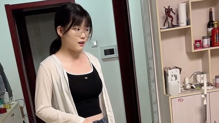 لماذا يمنعني صديقي من الحديث عن شركاء التعارف أمام ابنتي؟