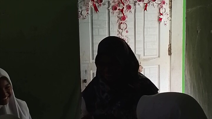 ngagetin guru pas ulang tahun(2020)