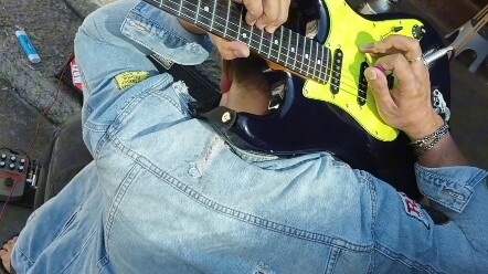 Versi Blind Play untuk Bagian Penutup Jejak Abu-Abu