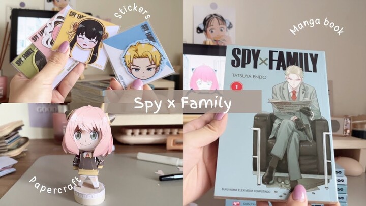 spy x family collection / manga book, paperdoll, fan merch stickers , anime haul💫