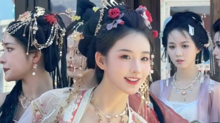 Harus pilih satu lalu geser keluar