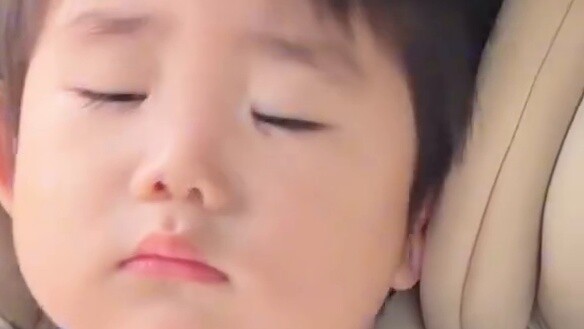 Thanks to Kpop for helping me take care of my baby