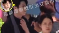Yang Zi and Xu Kai were filming "Legend of Joy" when Yang Zi fell down in the hotel lobby.