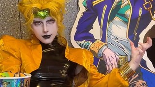 Challenge DIO to punch in at KFC (fight)