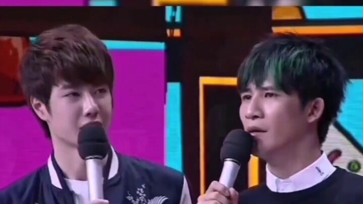 ป๋อจุนอี้เซียว! GG ก็ถูกหลอกในบางครั้ง แต่คนเดียวที่สามารถหลอกคุณได้คือน้องชายของคุณ!