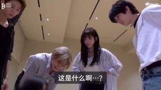 太好笑了！原来竣义俊beautiful strangers是0.5倍速跟着然竣杋圭现学拍摄的 也是难为两个演员了kkk