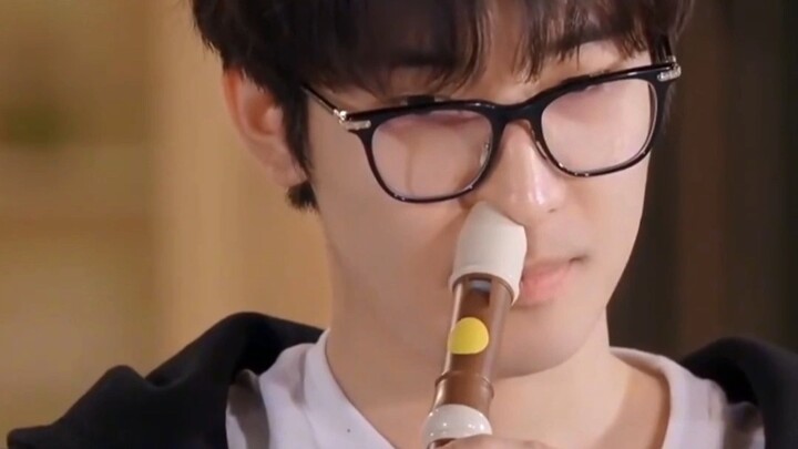 Wonwoo: Bạn đâu biết tôi đã luyện tập bao lâu rồi! Dù có bình thường đến mấy thì cũng là người mà 😂