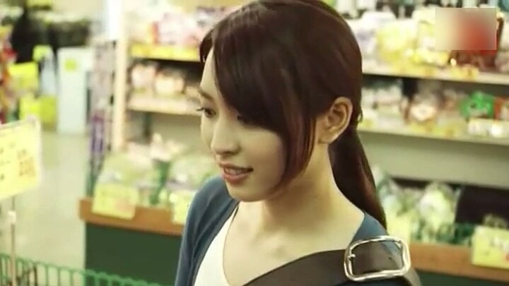 This should be Xiao Ming's first time flirting with a girl.