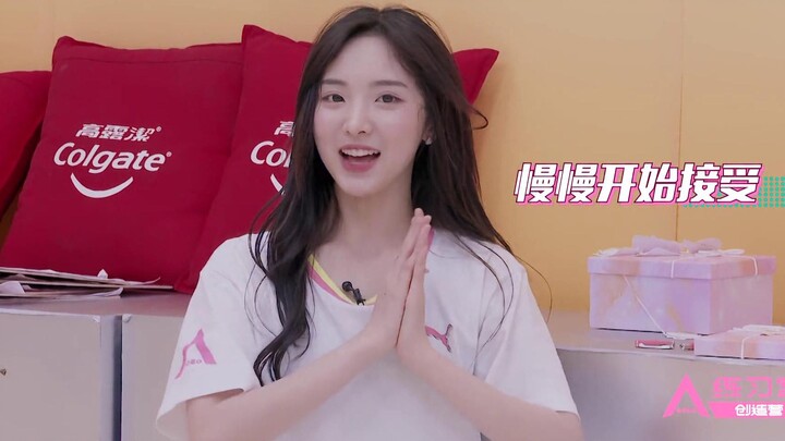 Nene Zheng Naixin sings the Thai-language theme song—so sweet and adorable