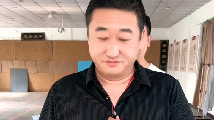 เกือบพลาดการแสดง