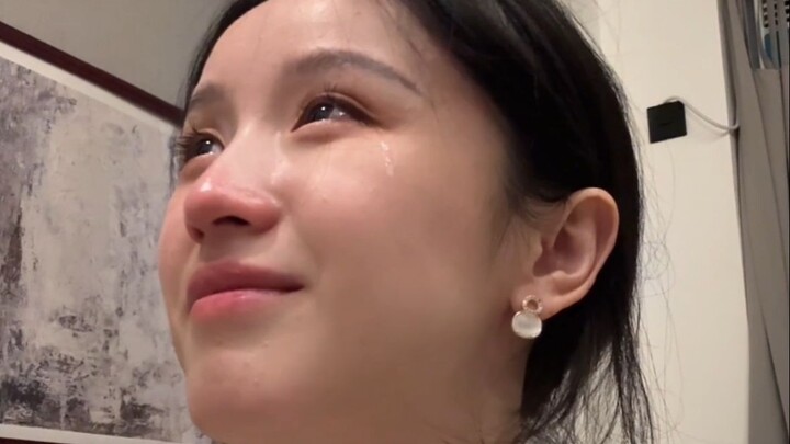 فجأة تلقيت مفاجأة من صديق في الطرف الآخر من الأرض!