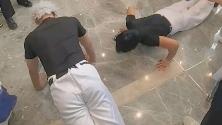 การดวลวิดพื้นระหว่างโกะโจ ซาโตรุกับฟุคุโรอิ เซ็ตสึนะ จะชนะไหม?