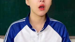 #Sisi Xin Dong Spicy Strip I usually fall into the fourth type—secretly munching during class—which 