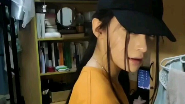 普通人在宿舍cos一下王也道长