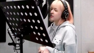 Lily录音室全开麦A5高音生唱，目瞪口呆…不要太会唱！