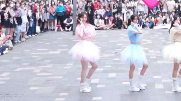 【WJSN CHOCOME】โคตรน่ารักเลย!! เต้น Cover Dance สุดเจ๋ง! Roadshow | Sing and Dance Guangzhou Station 