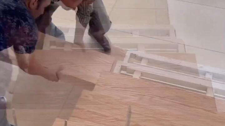 Begini cara membangun tangga mengambang—ayo lihat hasilnya!