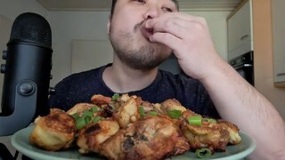 ASMR - Crunchy Baked Sliced Chicken Legs & Thighs🐔🍗 (Eating Sounds)