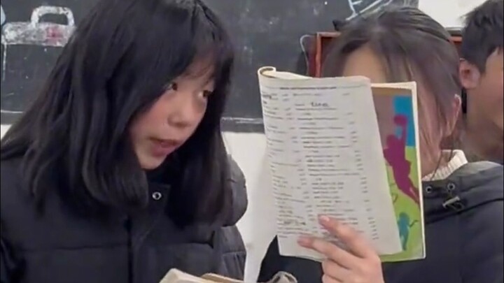 We were so hilarious back in school!