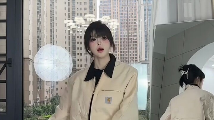 Đã đến mùa mặc áo khoác rồi!