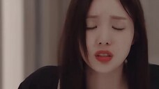 Buồn cười quá!! Làm sao có ai có thể nghĩ rằng nữ chính lại ngầu đến thế!! Lúc đó cô ấy đã lạc lõng