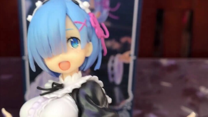[Figure Unboxing Review] TAITO Rem’s Winter Maid Scenery·Severe Overturn!