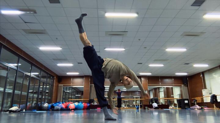 Bạn muốn một ly latte mịn mượt hay một ly rượu vang nồng nàn?