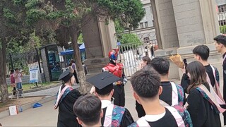 Apa jadinya saat seorang mahasiswa bertemu Wild Kamen Rider Kato untuk pertama kalinya?