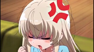 萝莉脾气有点大
