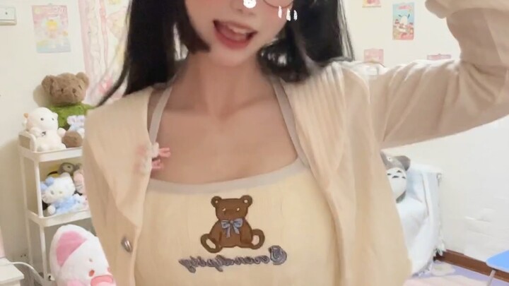 Giả làm cô gái ngọt ngào mệt quá, may mà mình thực sự là một cô gái ngọt ngào [Bảo Vệ Lựu Đạn_Wa] Ma