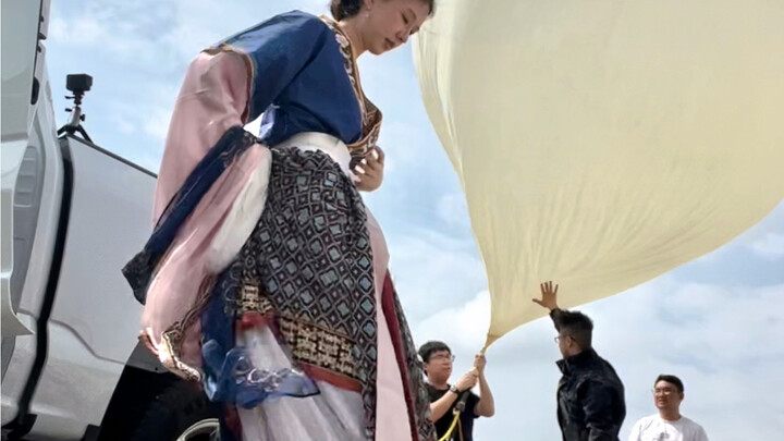 Chúng ta đã thành công! Chụp được nhật thực toàn phần từ độ cao 30.000 mét!