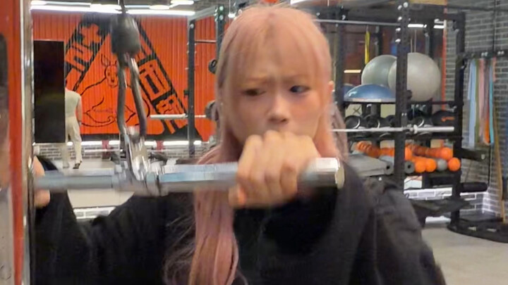 Oh, it's a little cake!