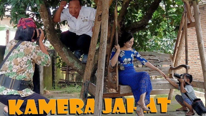 Foto KAMERA JAHAT
