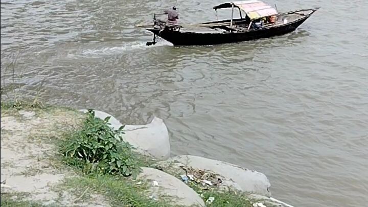অসাধারণ পদ্মা নদী