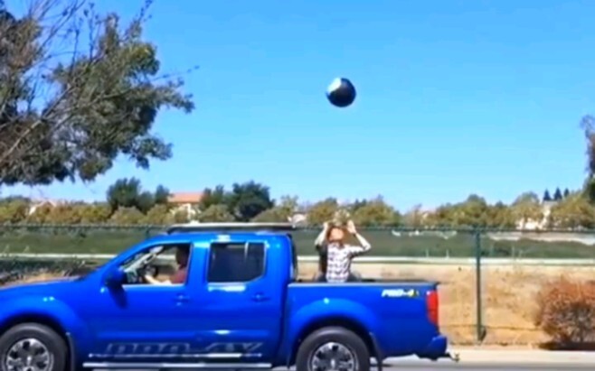 “Thế Nào Là Vật Lý? Sự Ngây Dại Của Tôi 8”