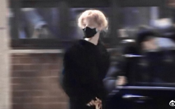 Bàn về sự khác biệt giữa tạo hình cổ trang và hiện đại của sao nam: Trong trang phục hiện đại, ánh m