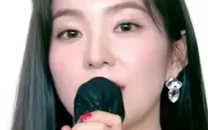 คนสวยมองคนสวย