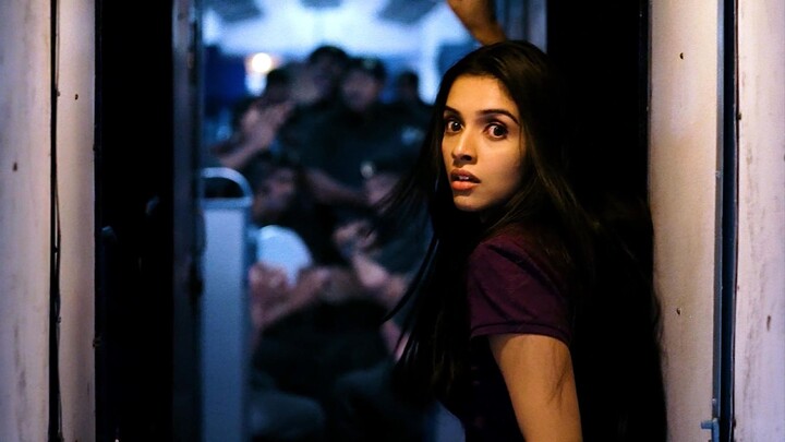 Ngay khoảnh khắc cô ấy kéo cửa ra, đến Chúa cũng không thể cứu nổi bọn buôn người này!