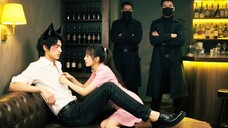 Gadis miskin korbankan tubuh selamatkan pria asing, tak sangka dia CEO serigala, hamil dan dimanja!