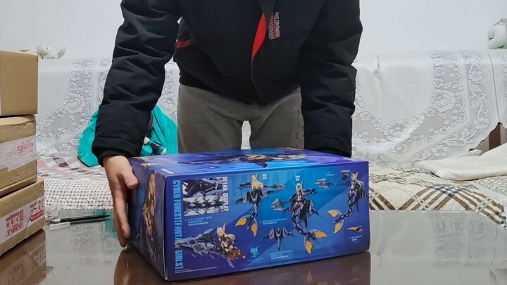 The joy of model geeks, what is it like to unbox 9 models at once?