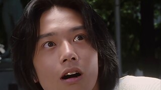 This terrifying sense of oppression makes it difficult for Ultraman to breathe! Who says monsters on