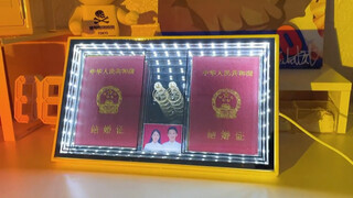 结婚证放抽屉里太浪费了，放在相框里更有意义！