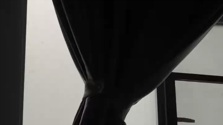 金蝉定律：所有爆发，都是默默熬出来的不要焦虑暂时的平庸，沉淀，从来都不是无用的消耗。熬过无人问津的日子，你想要的光芒，自会奔你而来。默默扎根，悄悄厉害。新的一天，早安！