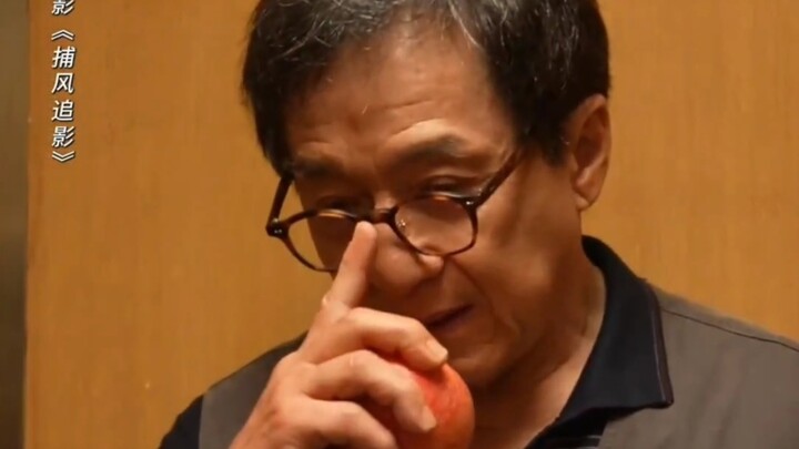 The apple Jackie Chan mentioned actually holds a hidden meaning...