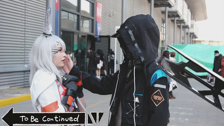 【明日方舟】调戏霜星的失智博士被大爹发现，罗德岛机密视屏流出！