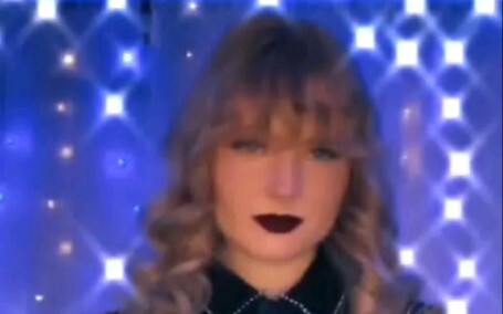 【霉霉模仿】外网小草莓模仿霉霉，可以说是很有内味了！| 合集1